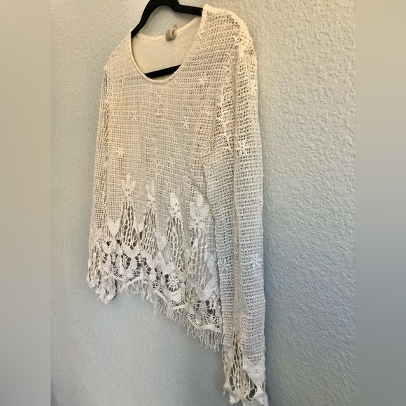 GIMMICKS by BKE buckle brand XS cream ivory lace long sleeve lined top blouse - Picture 3 of 7